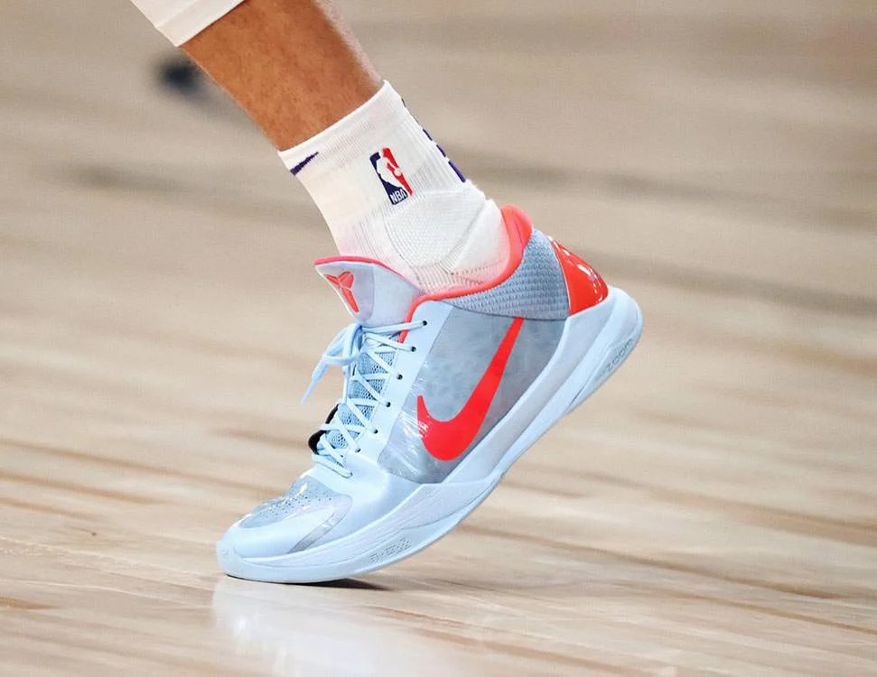 Devin Booker Blue Shoes - Nike Zoom 5